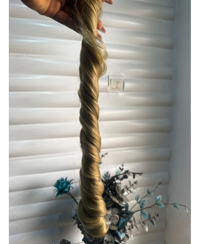 Color 24 French curls